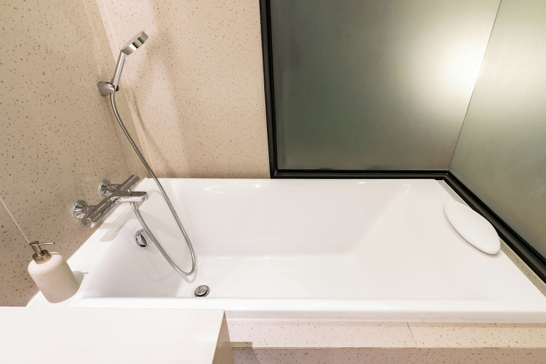 Bathroom 4, Sunshine by Villacarte, Phuket Island