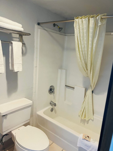 Bathroom 5, Stay7 Studios Hotel Phoenix, Maricopa