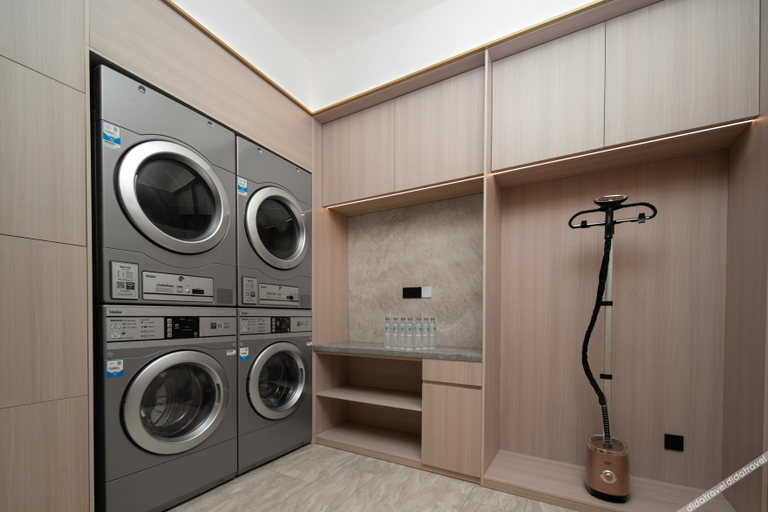 Bathroom 3, Hanting Hotel Puyang Stadium Lishan Road, Puyang