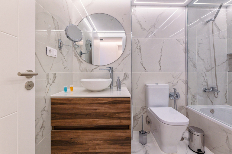Bathroom 4, Grand Horizon Luxury Boutique Suites, Las Palmas