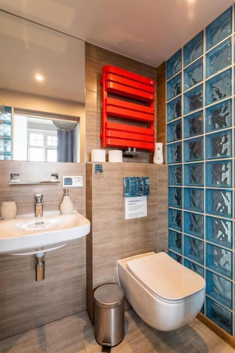 Bathroom 3, Imperial Apartments - GlobElite Sopot, Sopot