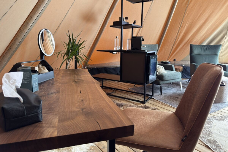 Room 2, Sorla Camp, Holta- og Landasveit