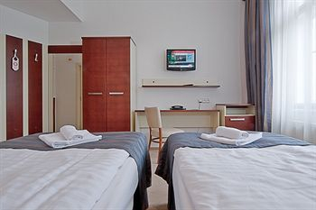 Others 5, City Partner Hotel Gloria, Praha 8