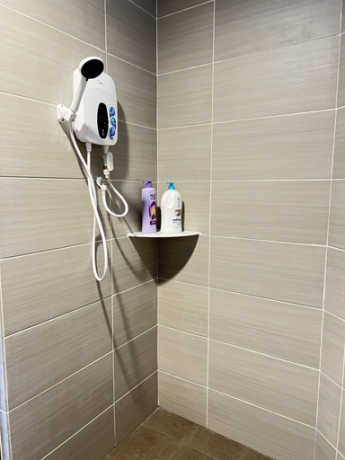 Bathroom 5, MG Casa Inn - Mutiara Gurney, Penang Island
