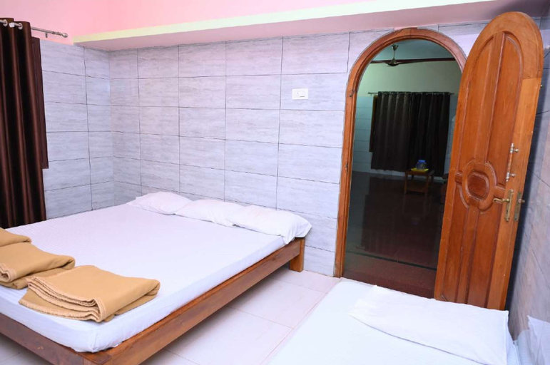 Room 5, Netrani Residency, Uttara Kannada