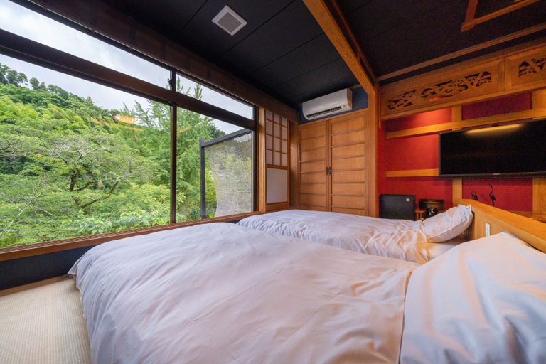 Bedroom 3, Kakureisen, Saga