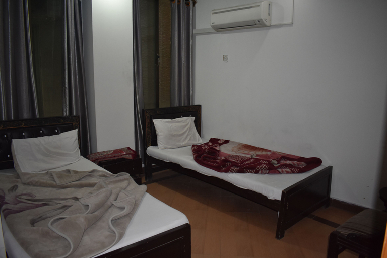 Others 3, Rajada Hotel, Islamabad