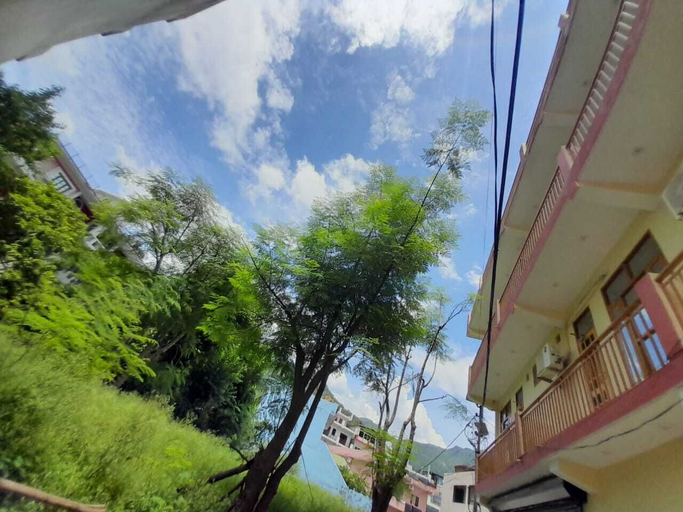 Exterior & Views 2, Hotel Krishna Rishikesh, Garhwal
