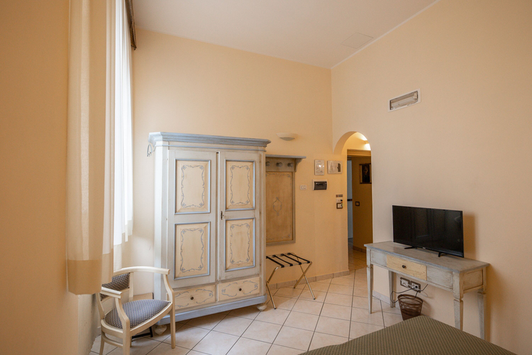 Bedroom 2, Villa Margherita, Arezzo