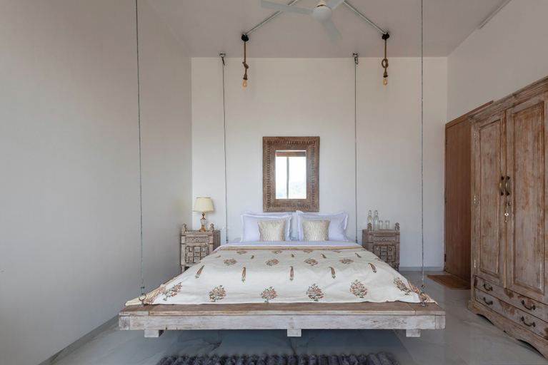Room 5, ELIVAAS White House 7BHK Villa, Nashik