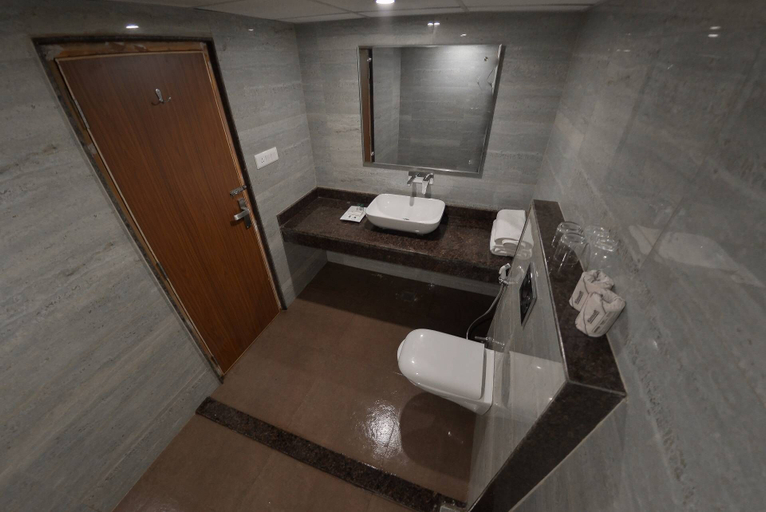 Bathroom 4, Hotel Sparrow , Anantnag