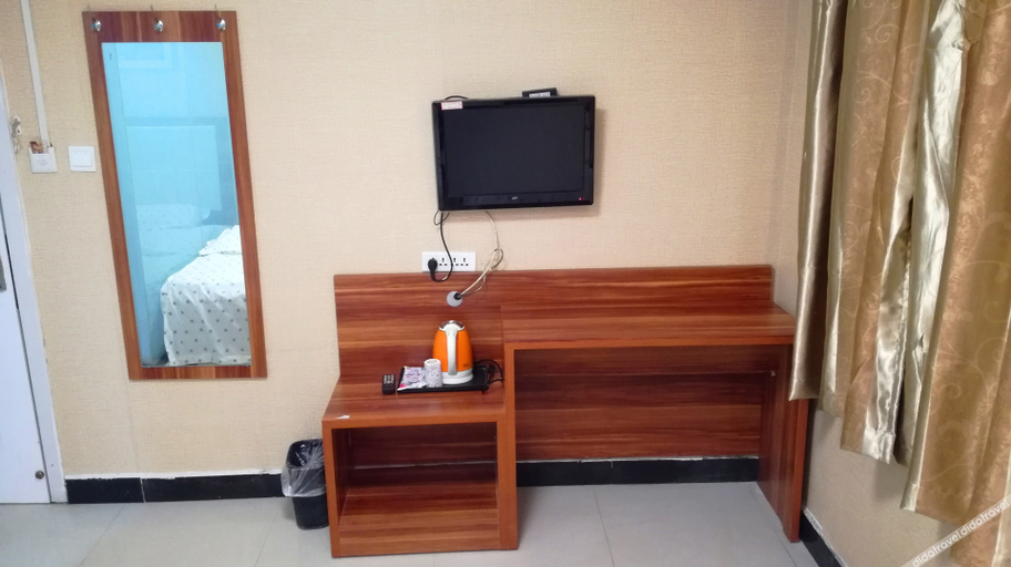 大床房 2, 108 Express Hotel Yellow Crane Tower Simenkou Hubu Lane, Wuhan