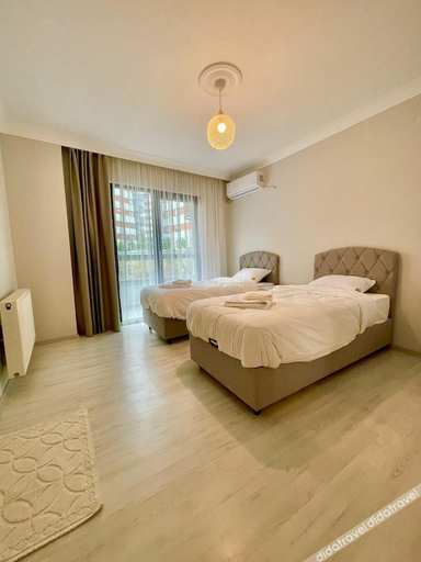 Others 3, Shahin Golden Hotel, Merkez