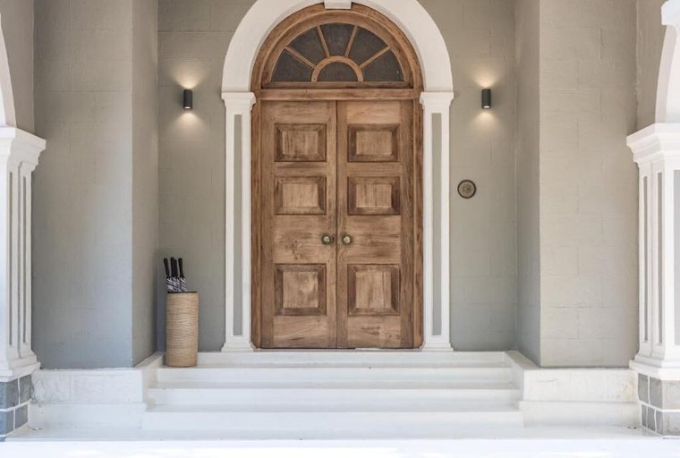 Exterior & Views, Nine Skies, Ella
