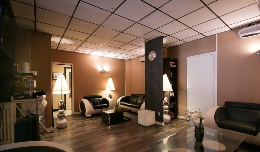 Public Area, Hotel des 2 Nations, Haute-Garonne