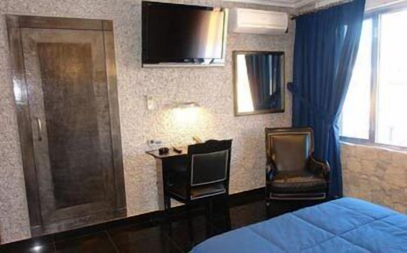 Others 1, Hotel Plata, Alicante