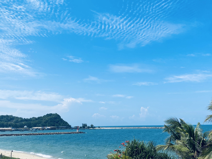 Beach or ocean view 2, Che Beach House, Kuala Terengganu