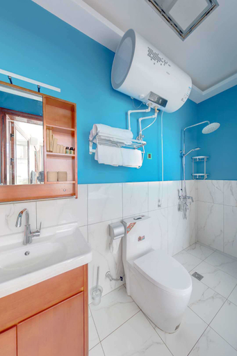 Bathroom 3, GuBei Water Town Revolution Hotel, Beijing