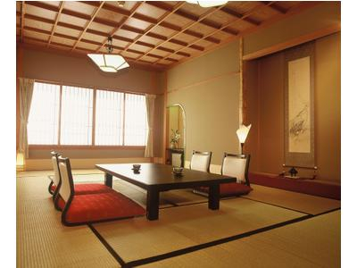 Others 4, Nichoan Keigetsu, Achi