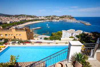 Others 4, Hotel Montjoi, Girona