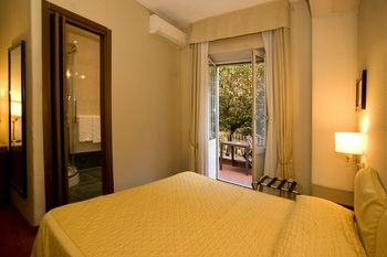 Others 2, Hotel Domus Aventina, Rome
