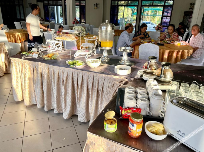 Food & Drinks 4, THE CLOVE MONT RESORT, Kuala Muda