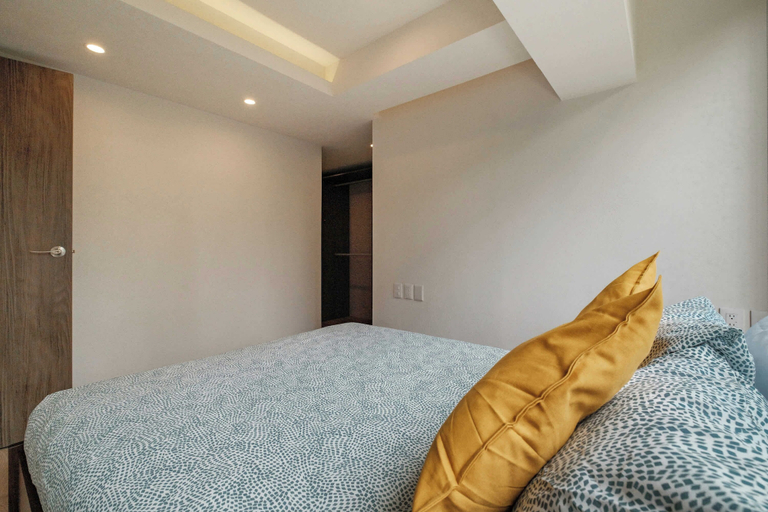 Room 4, Brand New 2 BR Condo in Reforma - Queen Beds, Mexico City