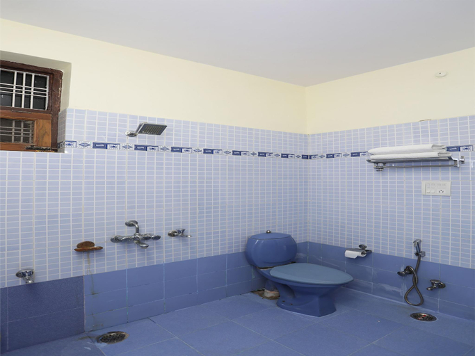 Bathroom 4, Super Hotel O Shikhar Paradise, Lucknow