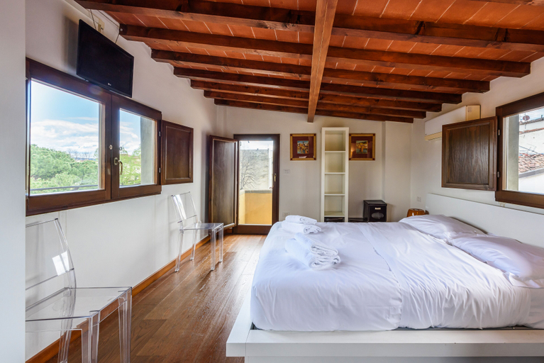 Bedroom 2, Albione by Mmega, Florence