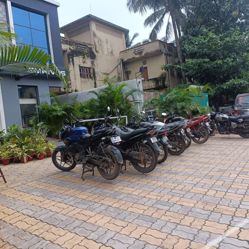 Others 5, SM Hives, Cuttack