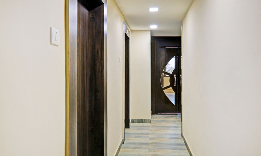 Public Area 3, Treebo Raj Inn Lalpur, Ranchi