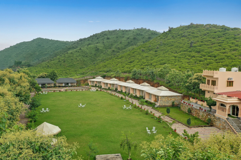Food & Drinks 5, Kavish Holiday Hill Resort, Udaipur