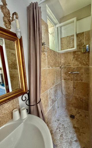 Bathroom 3, LE PETIT JARDIN ..., Vaucluse