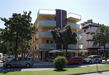 Others 3, Hotel Daniele, Udine