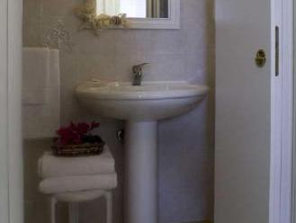 Bathroom, STELLA DEL MARE APARTMENTS, Syracuse