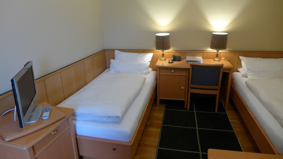 Others 3, Central-Hotel Greiveldinger, Merzig-Wadern
