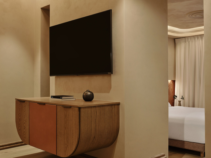 Others 5, Hotel Porto Antico, Crete