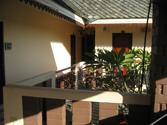 Others 4, KumJawJomKaew, Muang Lamphun