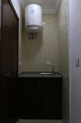 Bathroom 3, Weekend Hotel, Aqaba