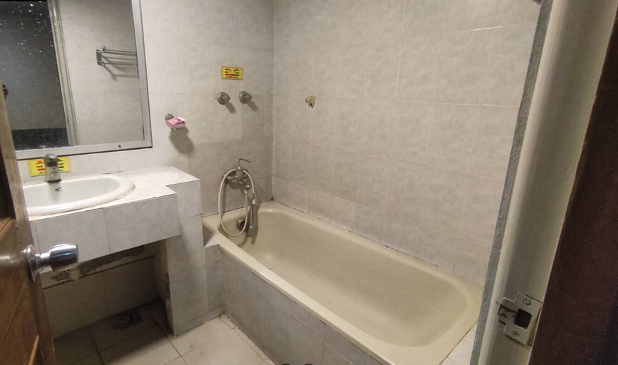 Room 3, Hotel Amir International Mymensingh, Nasirabad