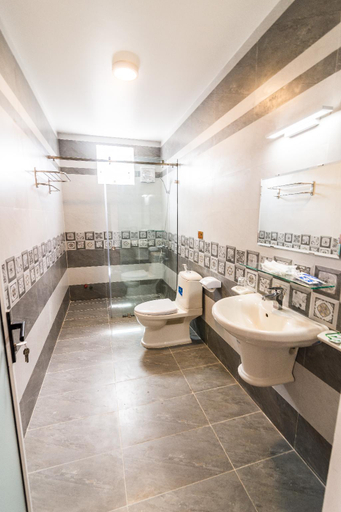 Bathroom 4, Dragon Dalat Hotel, Đà Lạt