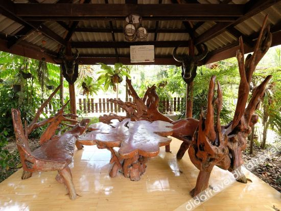 Others 5, Saneha Resort, Sikao