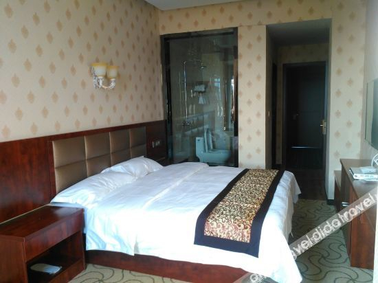 Others 2, Holiday Inn Mido, Ili Kazakh
