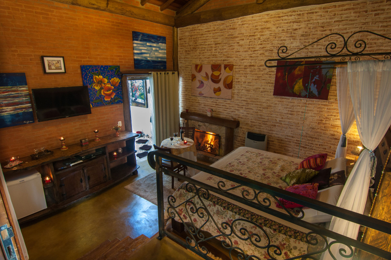 Bedroom 2, Pousada Alto da Neblina, Camanducaia