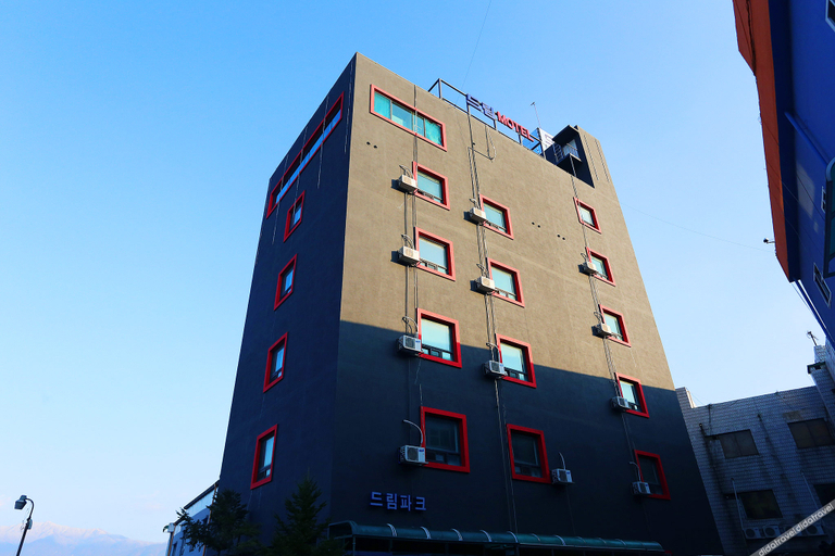 Exterior & Views 1, Wonju Dream Park Motel, Wonju