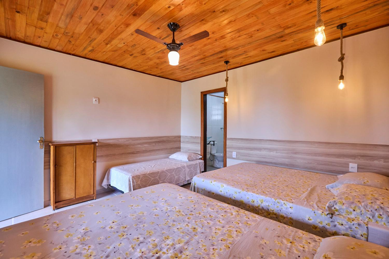Bedroom 4, Bem Natural Pousada e Camping, Angra dos Reis