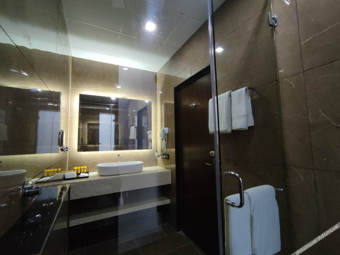 Bathroom 4, SILVER CLOUD, Chikballapura