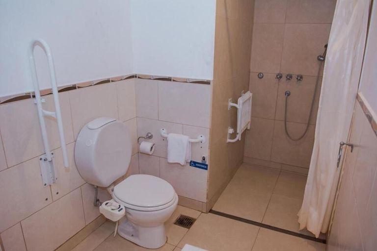Bathroom, Hotel y Spa San Carlos, San Antonio de Areco