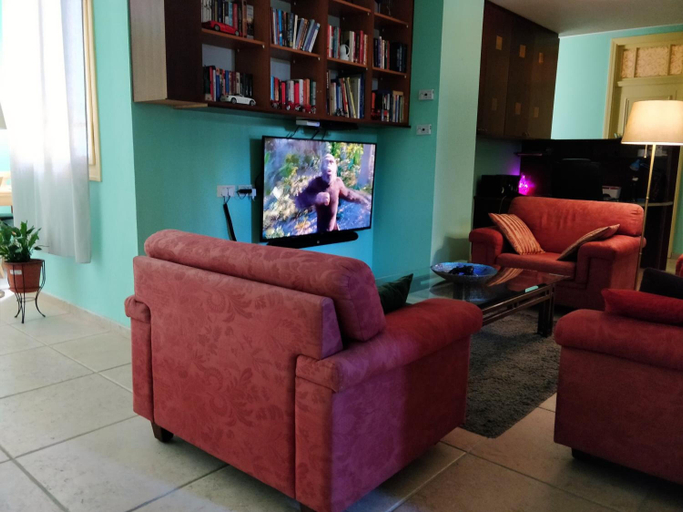 Public Area, Hostel Roks