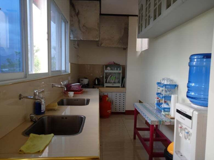 Others 4, M2R APARTELLE, Balasan